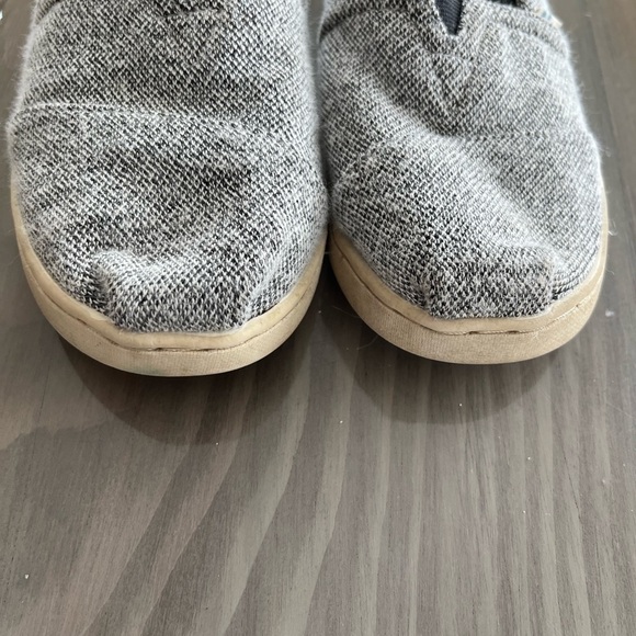 TOMS Youth Alpargata Black Repreve Soft Heathered Knit slip-on shoe size: Y2 - Picture 8 of 11
